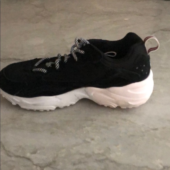 black zebra lace filas - Picture 6 of 8